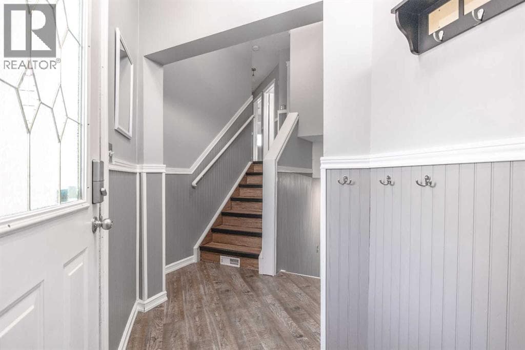 263 Upland Avenue — photo 3