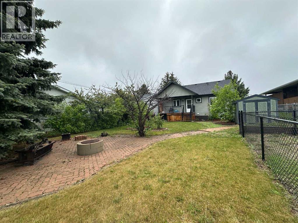 5018 61 Avenue Close — photo 4