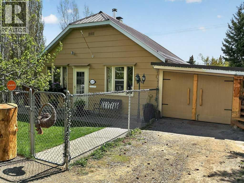 2209 210 Street — photo 2