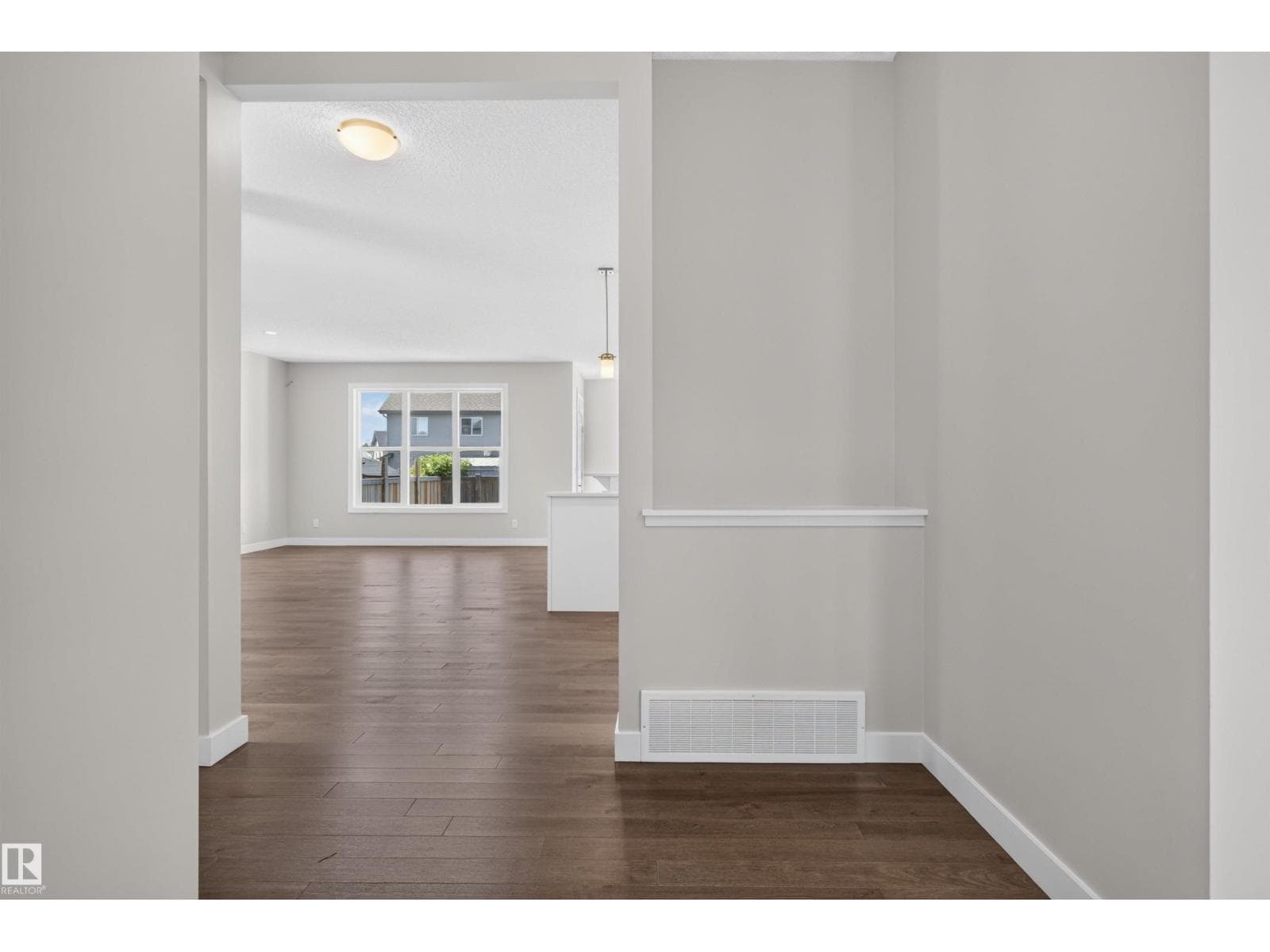 9432 229 ST NW — photo 3