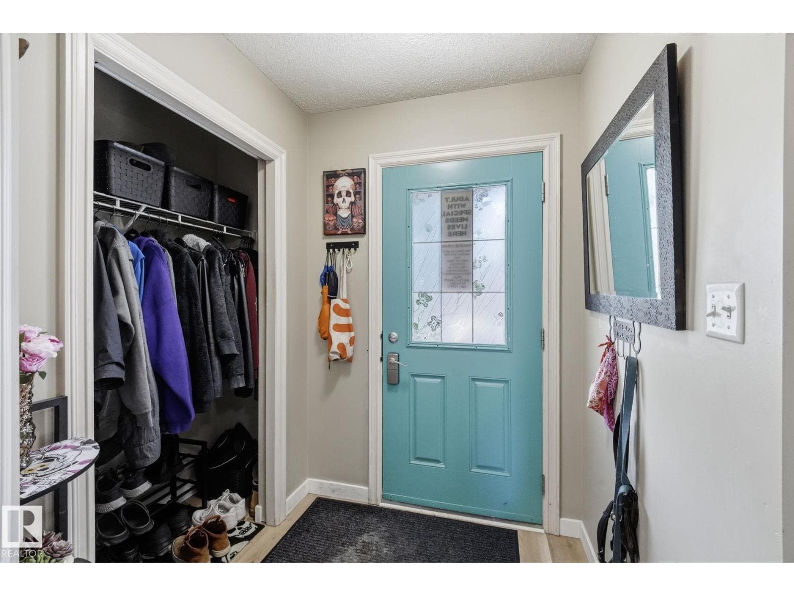 28 WELLINGTON PL — photo 4
