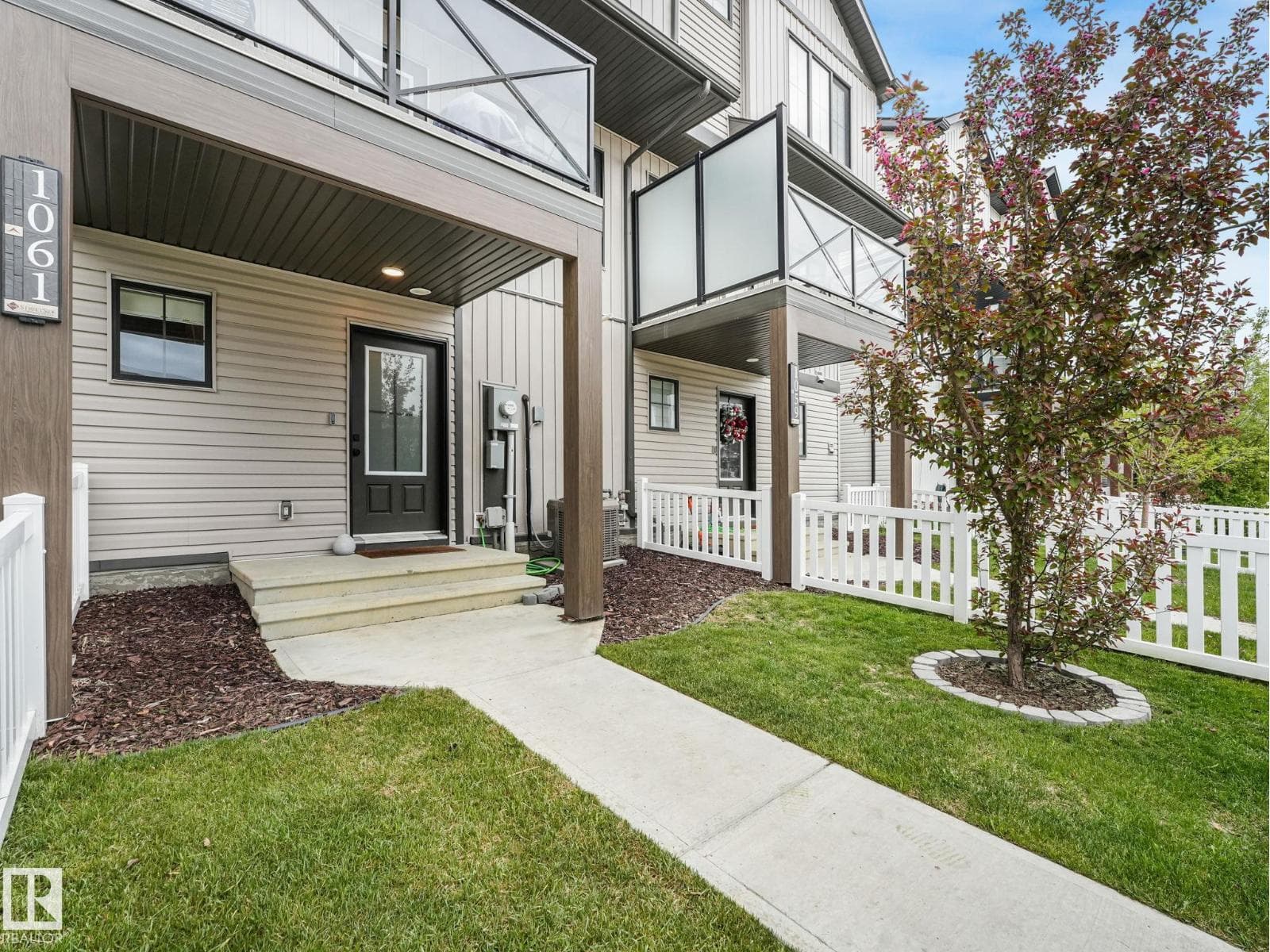 1061 CY BECKER RD NW — photo 4