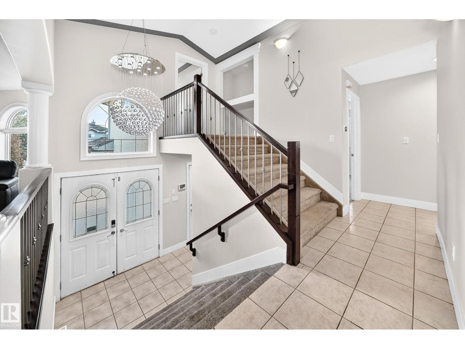 16124 76 ST NW — photo 3