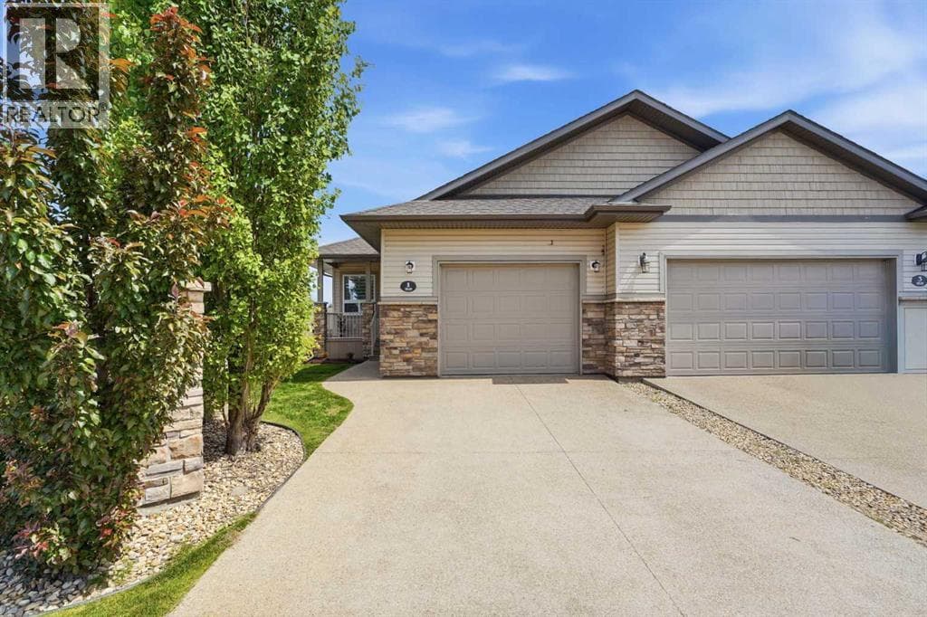 1 Cody Place — photo 2
