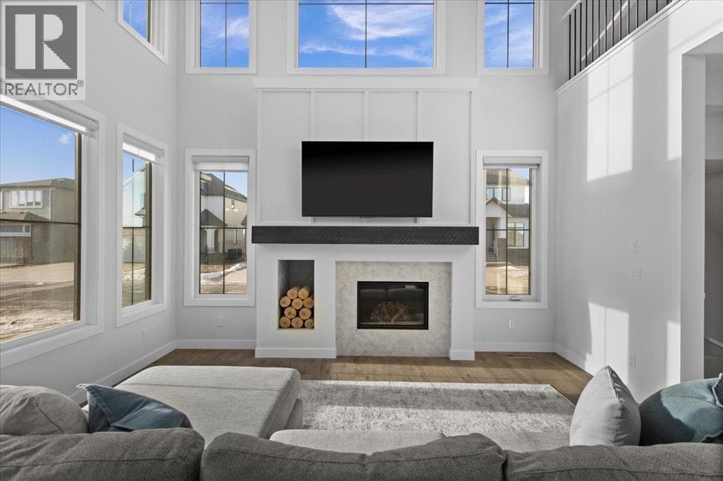 155 Grayling Road — photo 5