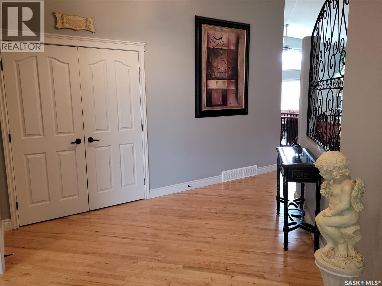 406 Bolton PLACE — photo 2