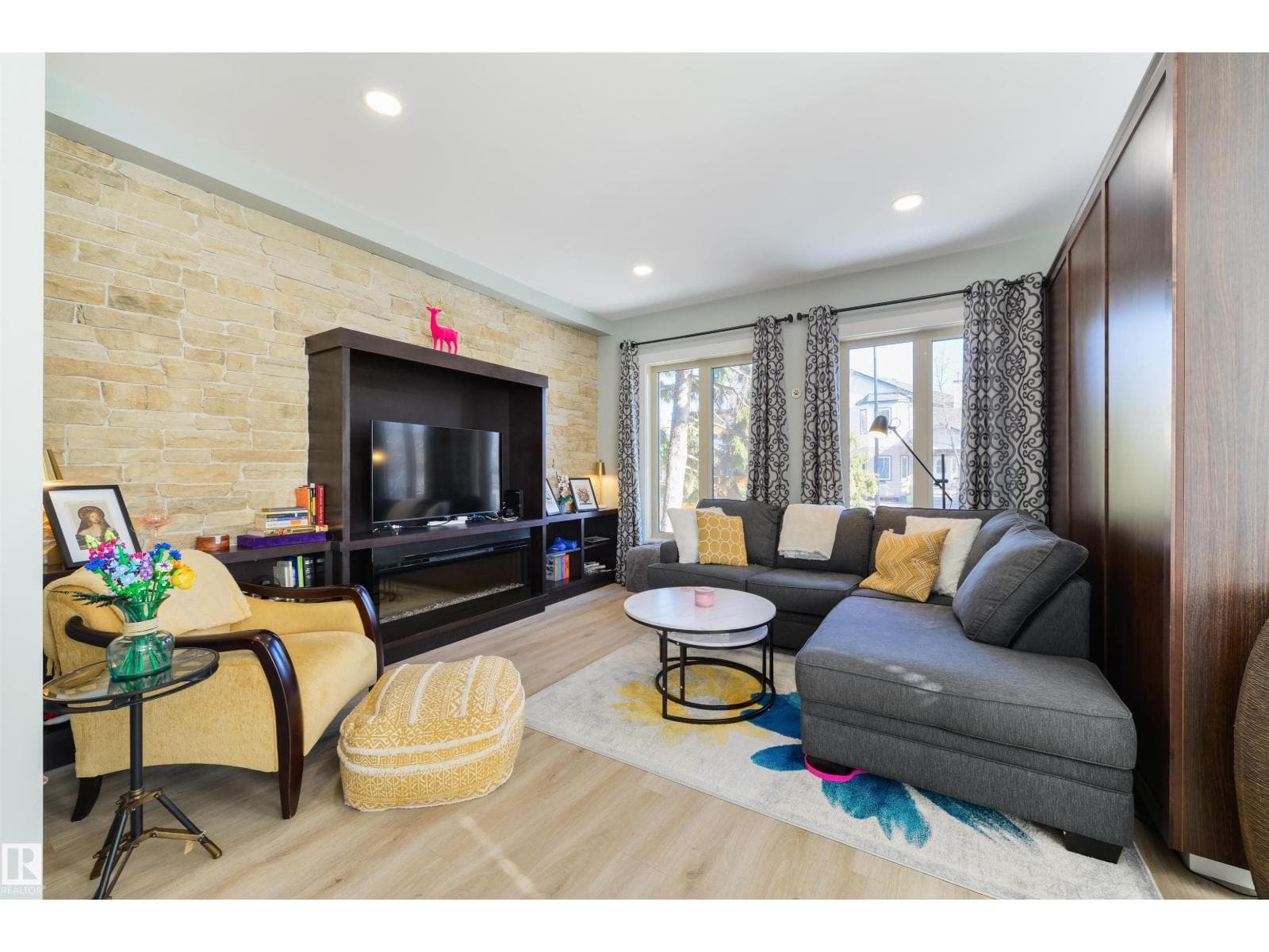 14419 104 AV NW — photo 4