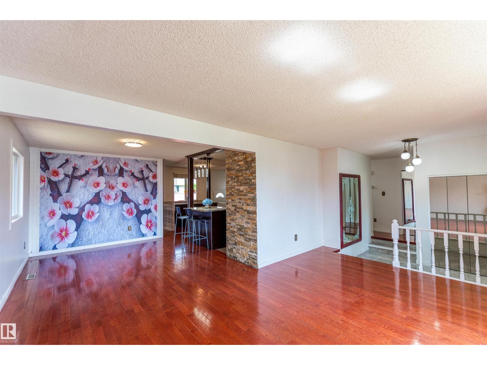 5 bed 3 bath single family at 16524 116 ST NW — $498,000 — photo 7