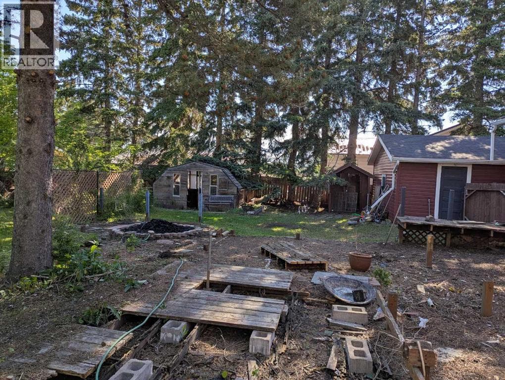 306 Windsor Avenue — photo 4