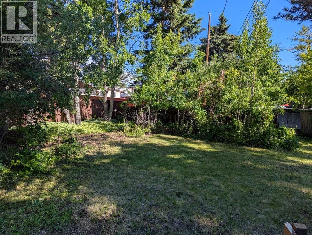 306 Windsor Avenue — photo 3
