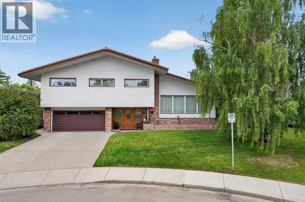3340 Morley Crescent NW
