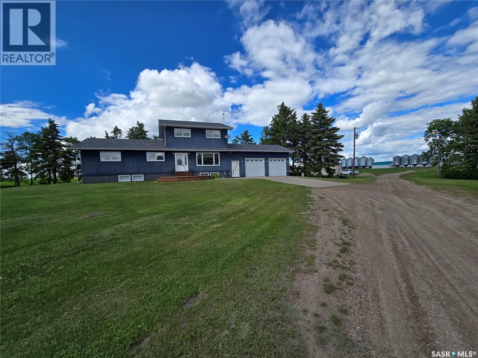 Muchowski Acreage
