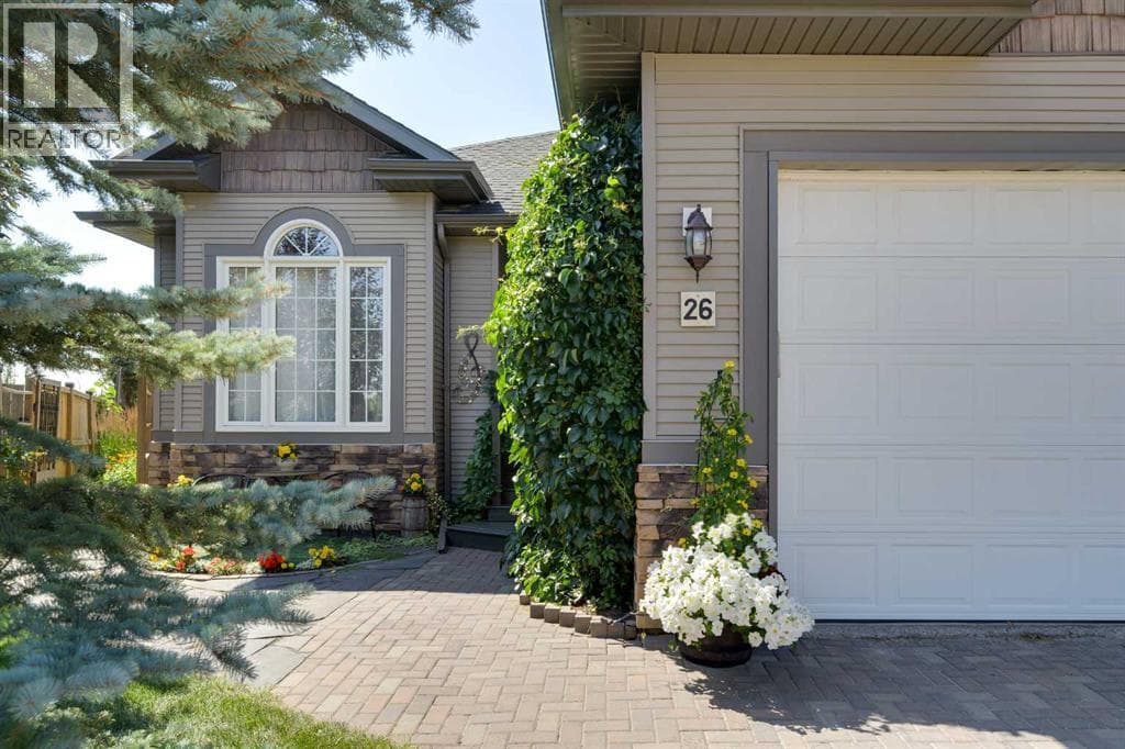 26 Jaspar Crescent — photo 3