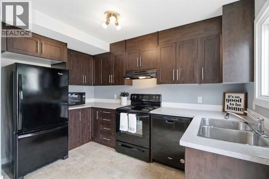 237 Deerpoint Lane SE — photo 5