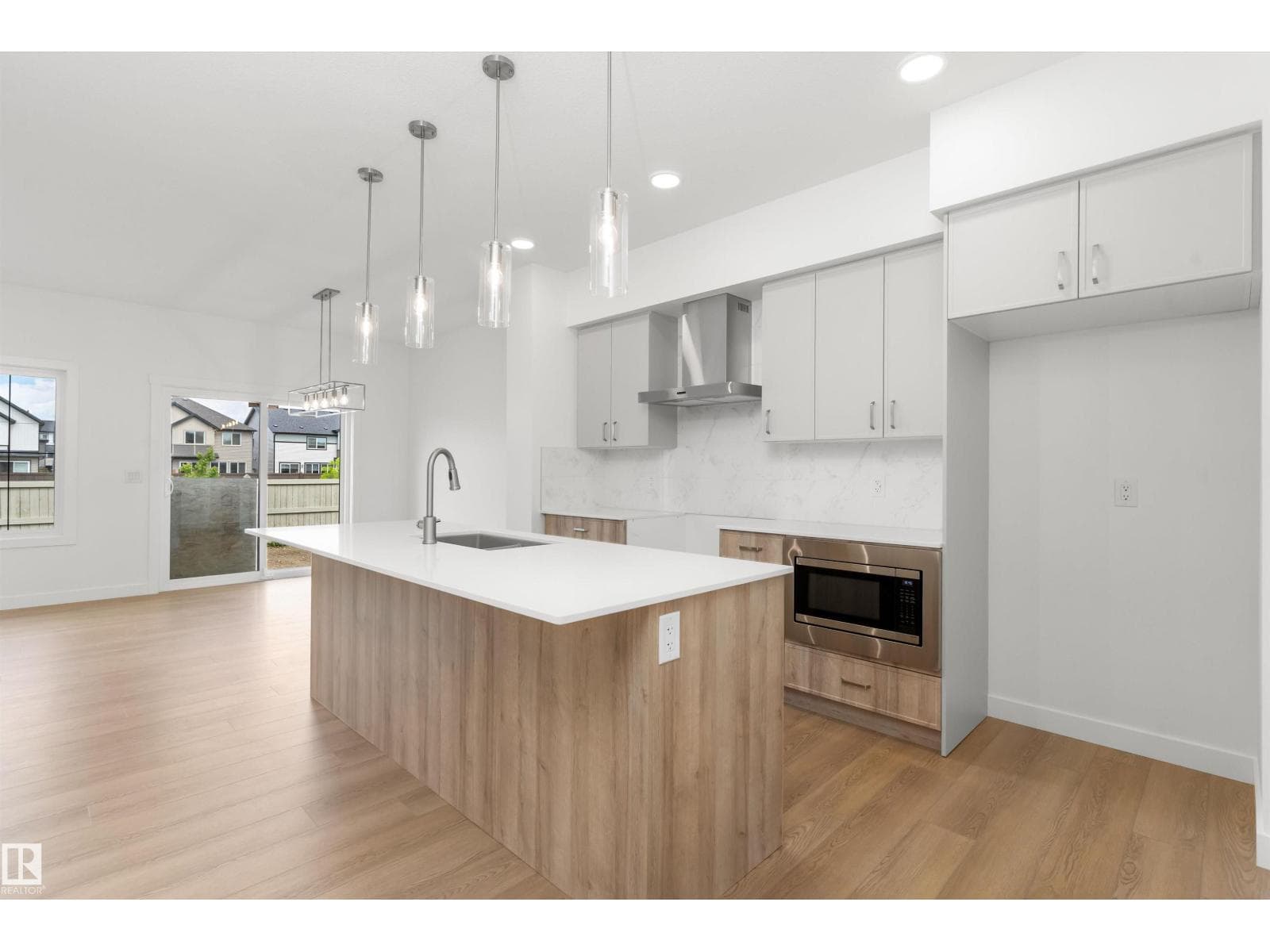 1054 CRISTALL CR SW — photo 5