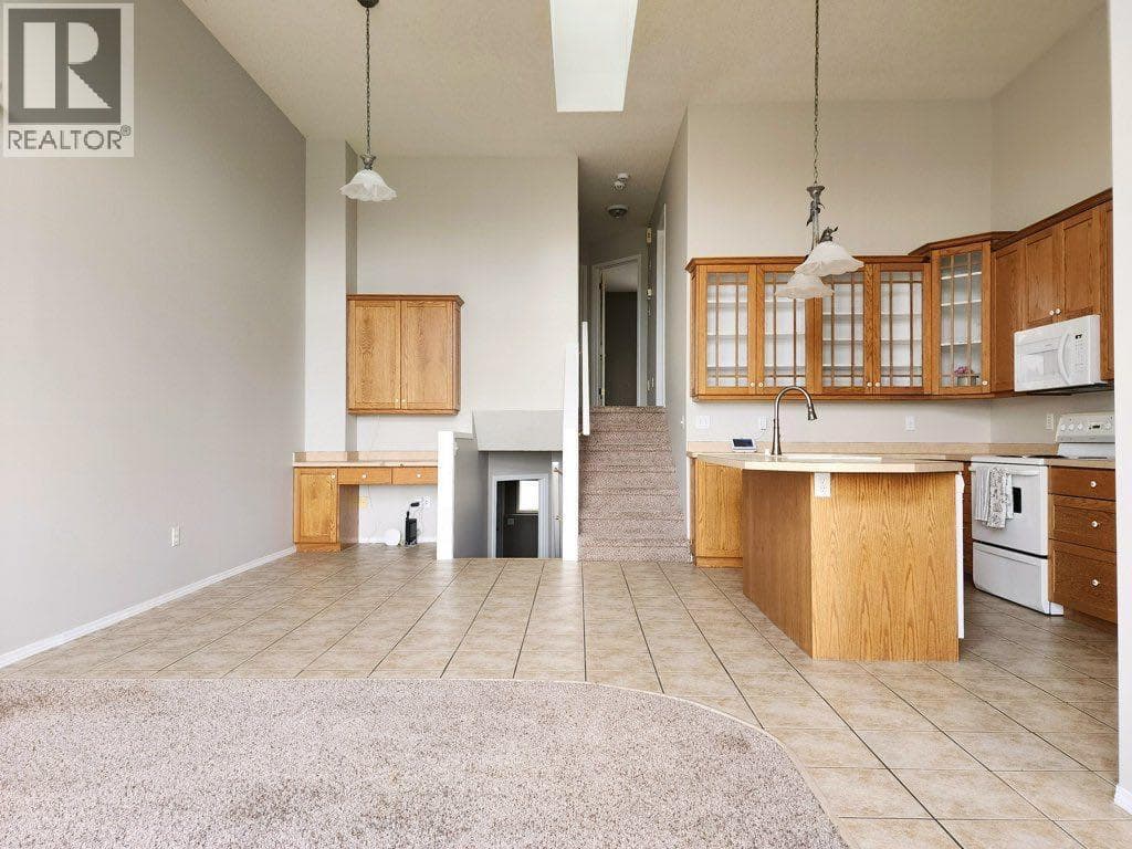67 Blackfoot Boulevard W — photo 3