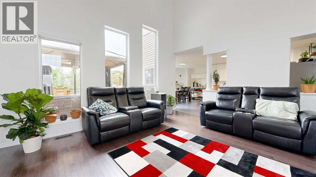 10233 Landing Drive — photo 4