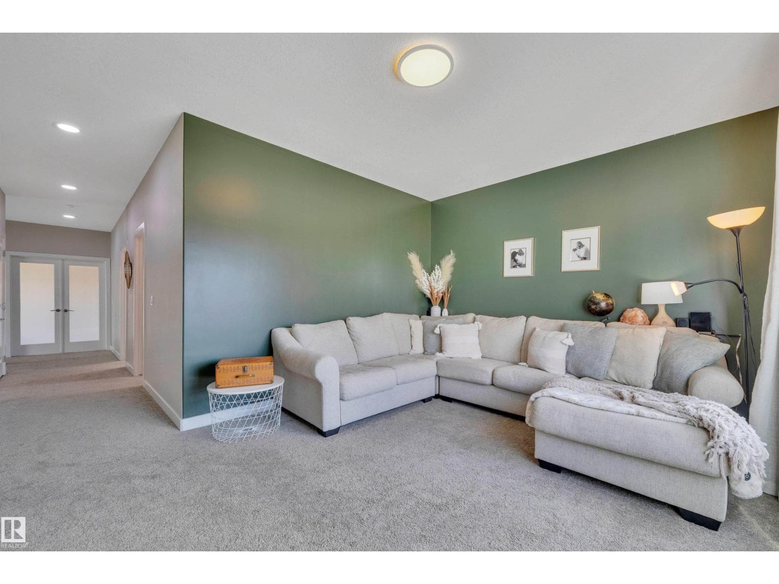 3808 45 AV — photo 5
