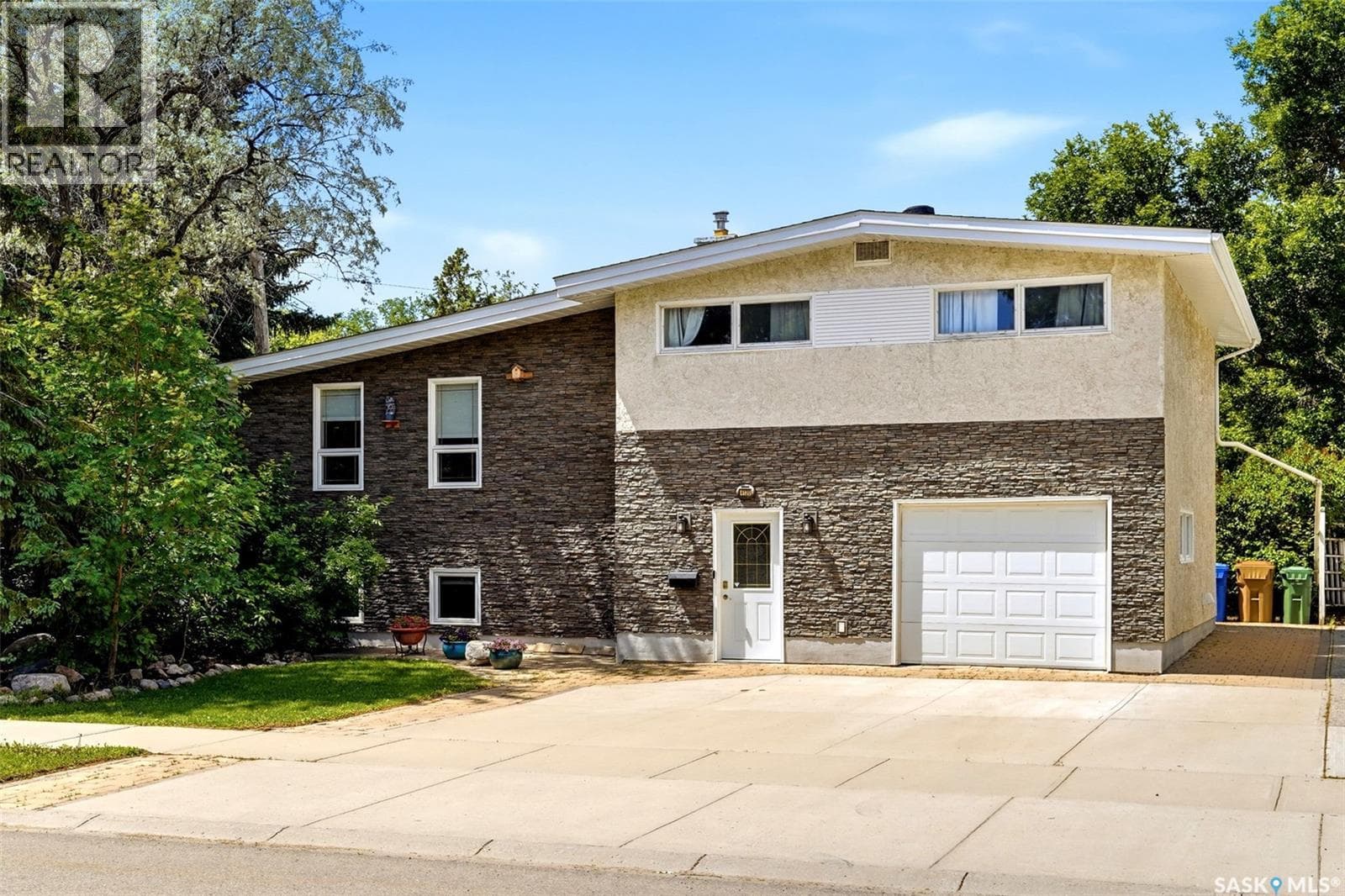 4120 Hillsdale STREET