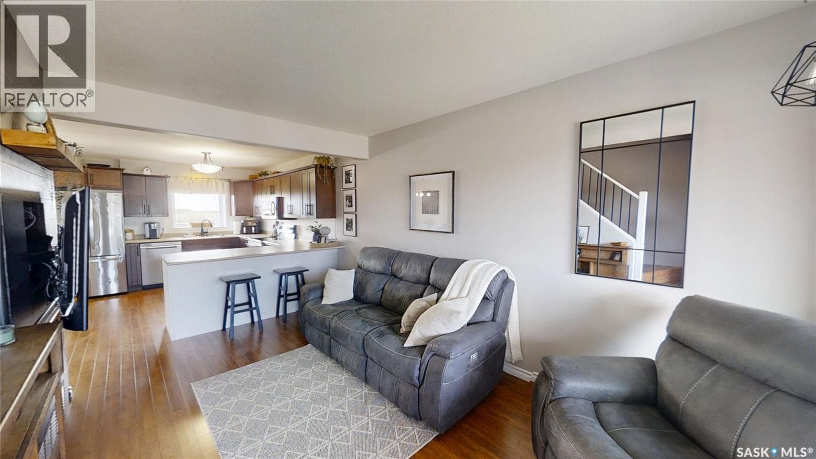 431 Brooklyn CRESCENT — photo 5