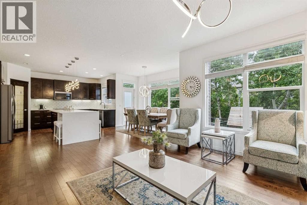 52 Tremblant Way SW — photo 3
