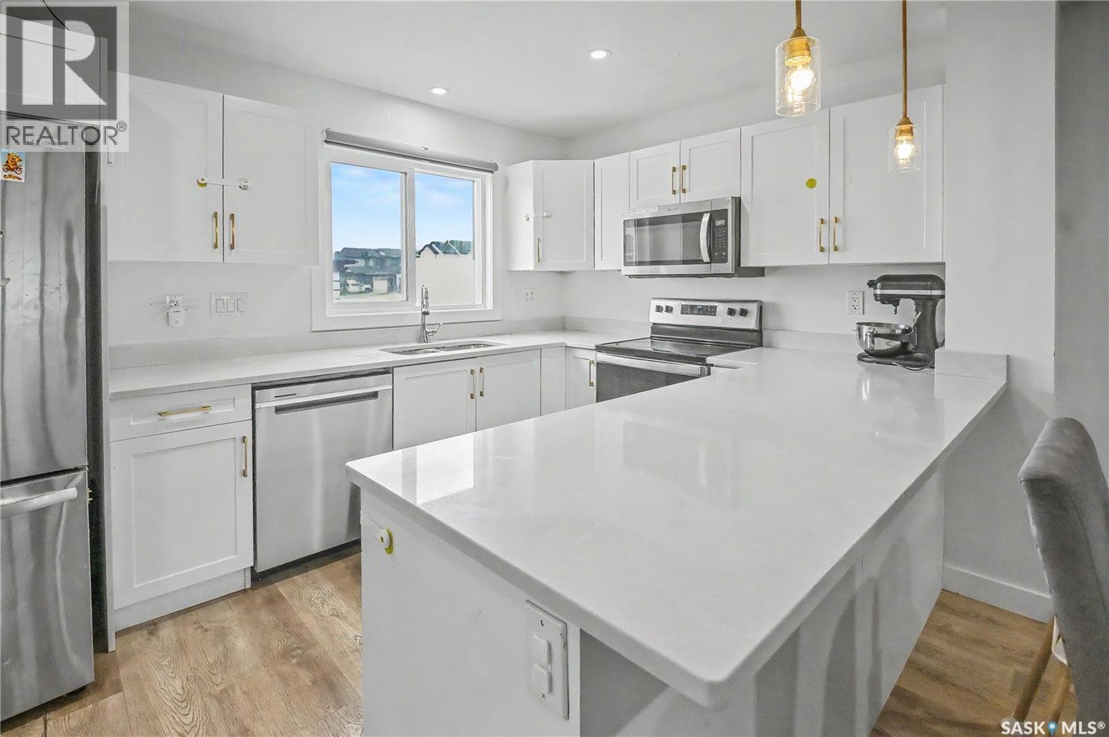 106 Westfield ROAD — photo 5