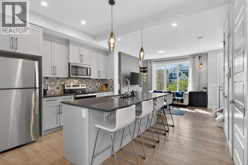 394 Sundown Road — photo 3