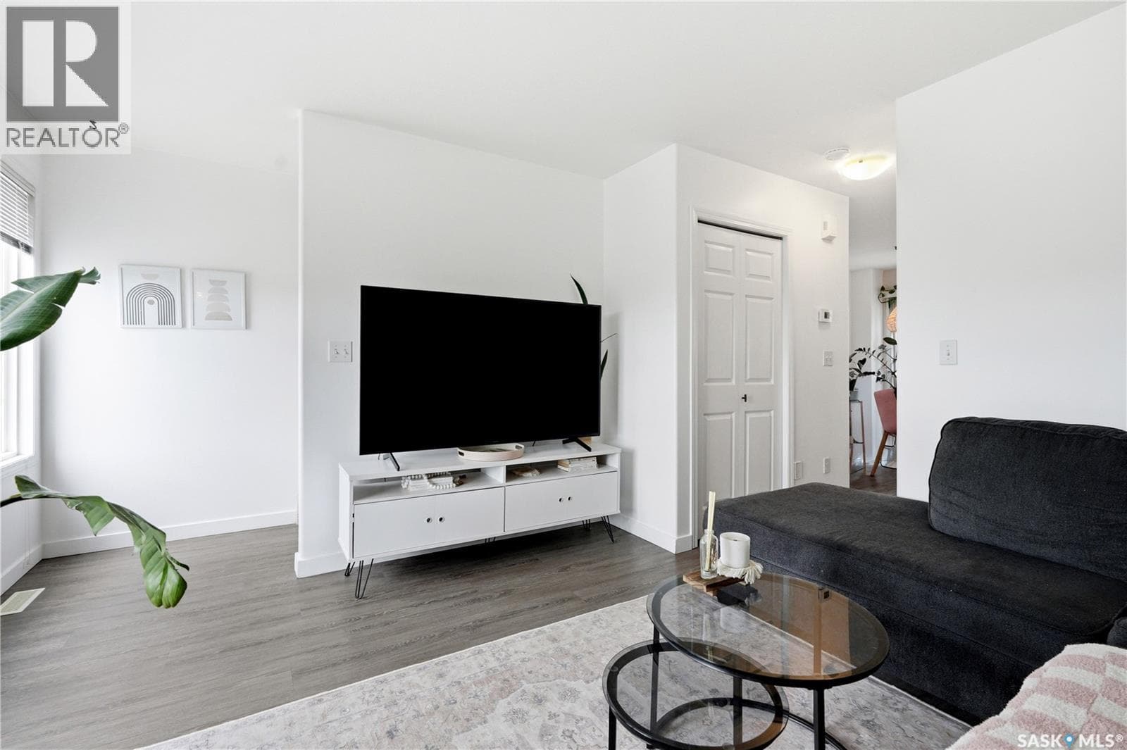 24 243 Herold TERRACE — photo 5