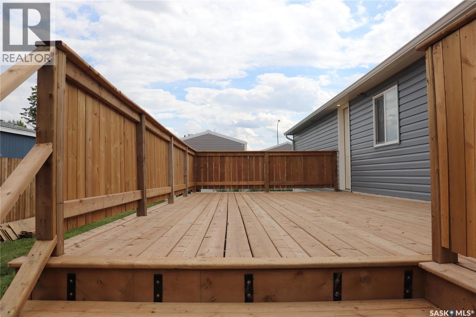 228 Cypress WAY — photo 2
