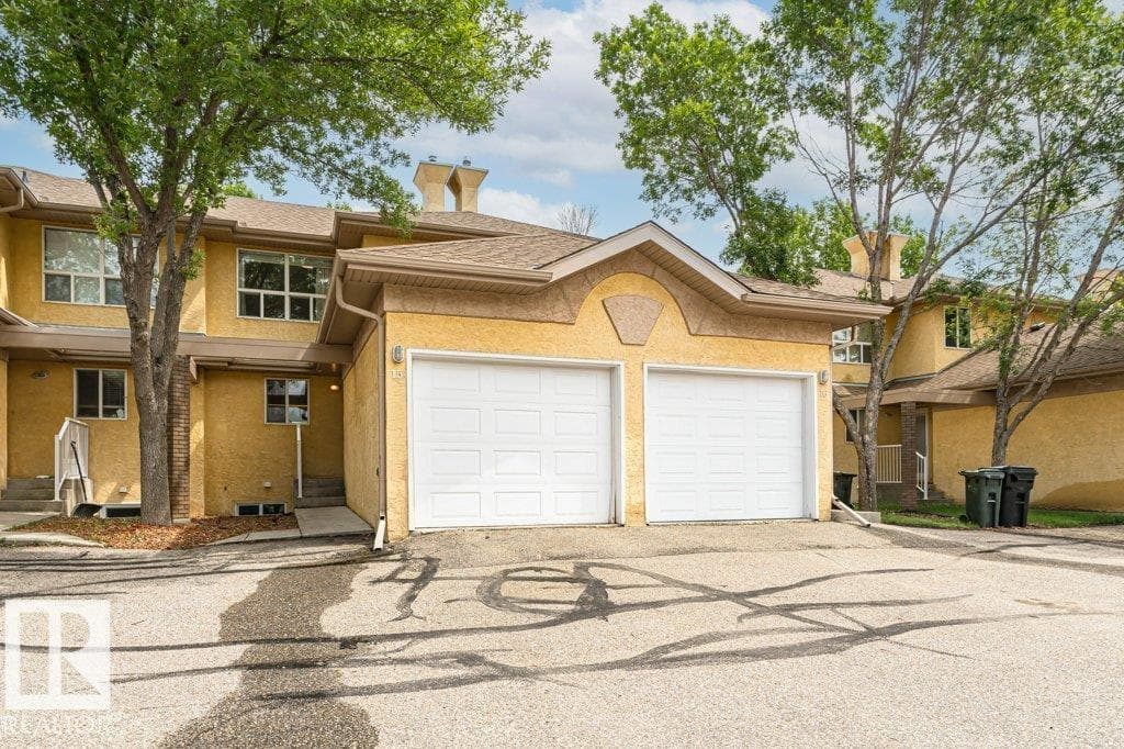 #15 901 NORMANDY DR