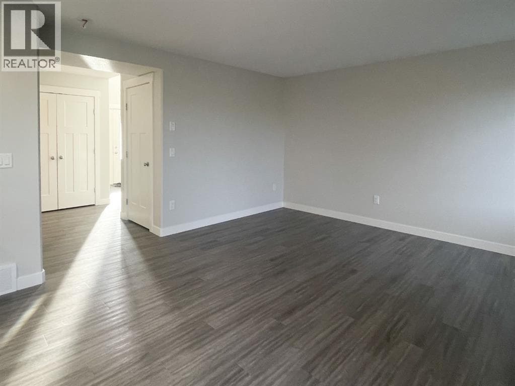 9521 88 Street — photo 3