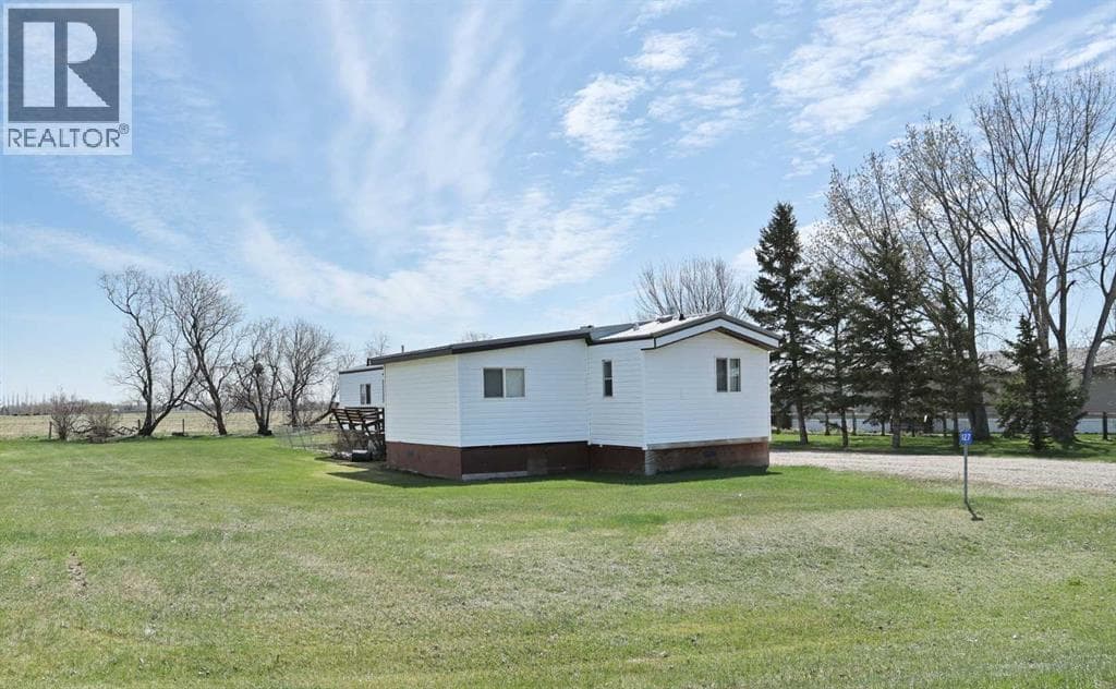 7 Prins Trailer Park — photo 2