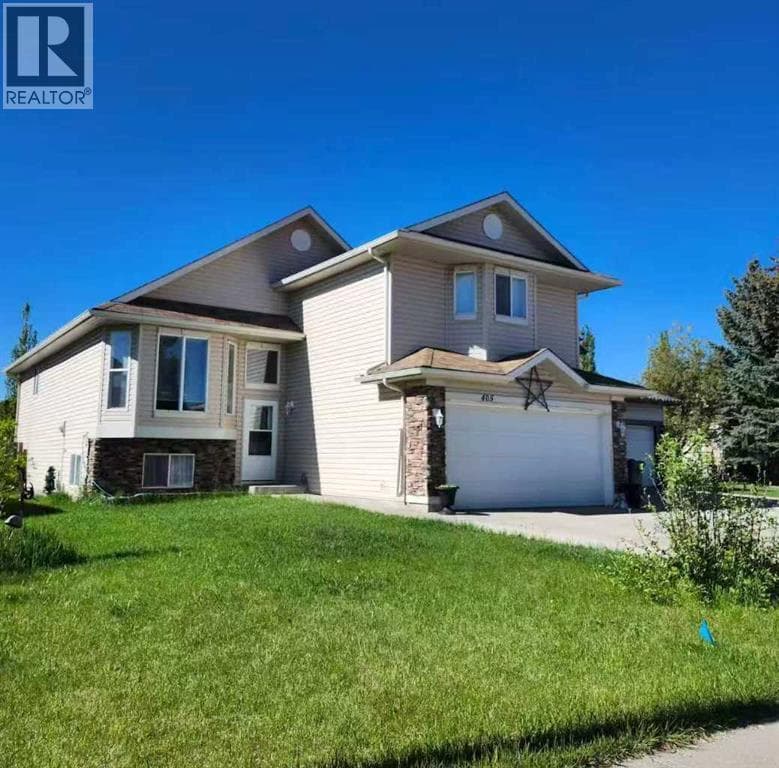 405 Highwood Village Place NW