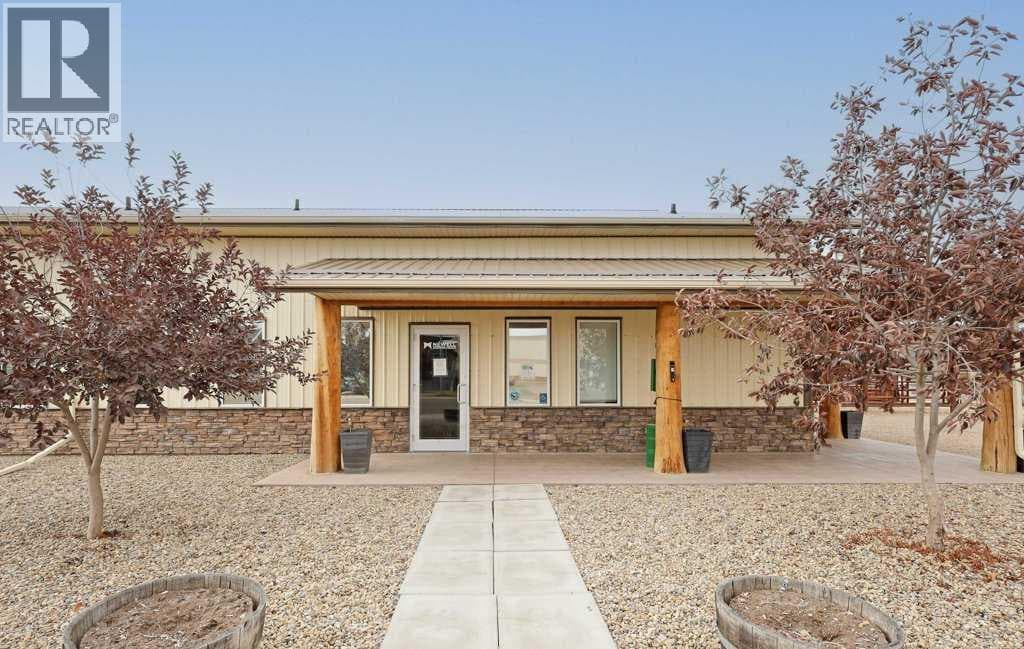 50 Upland Boulevard W