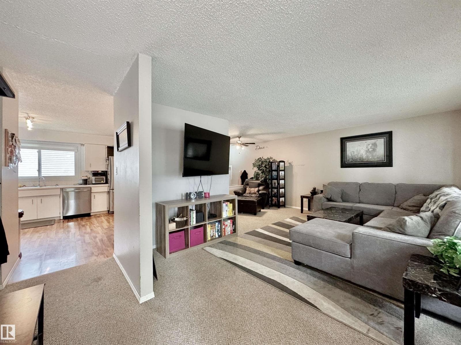8504 92 AV — photo 4
