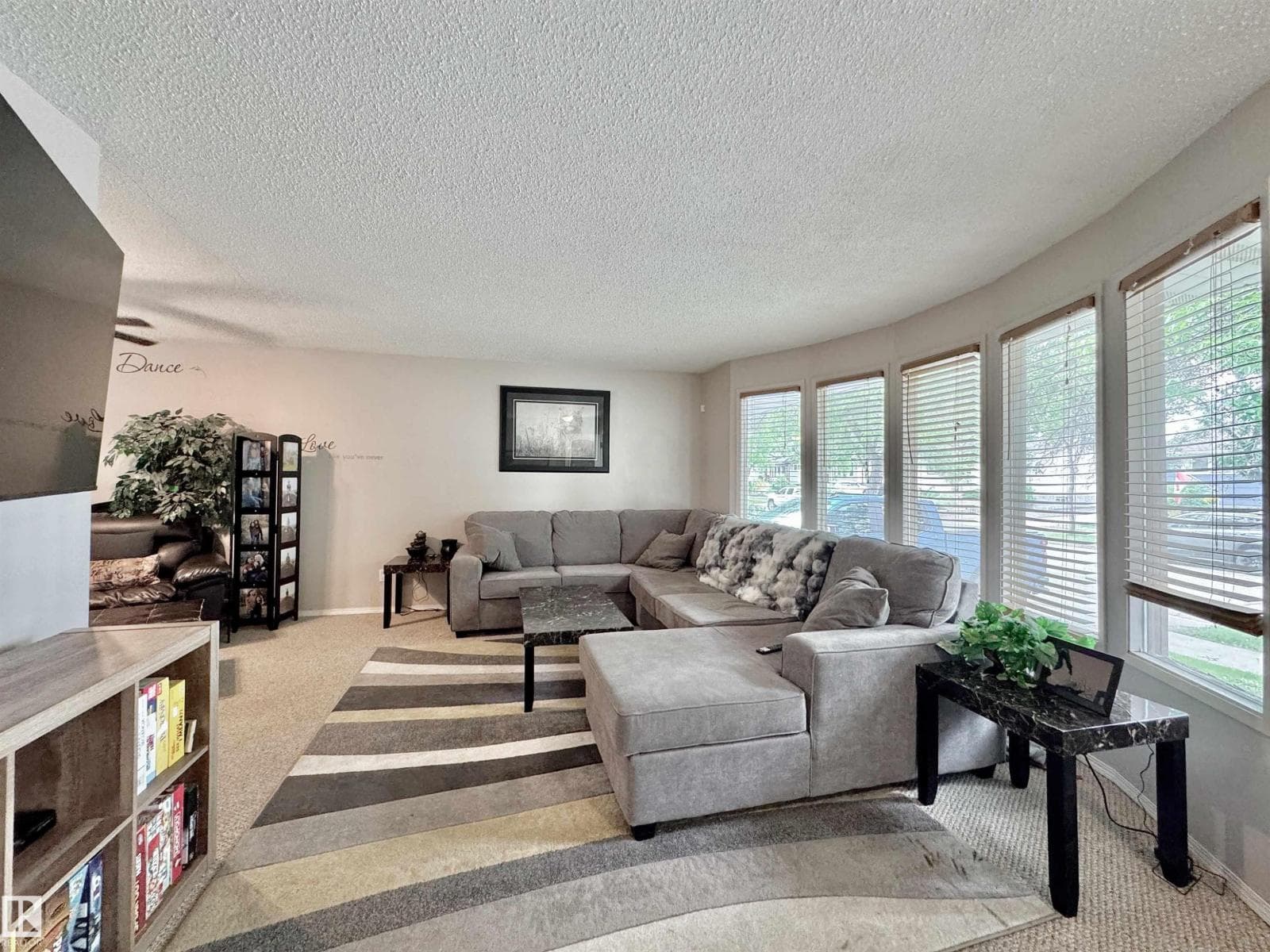 8504 92 AV — photo 5