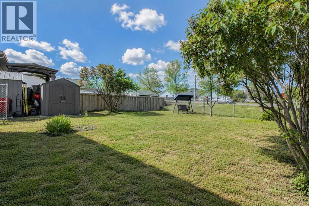 6910 99A Street — photo 4
