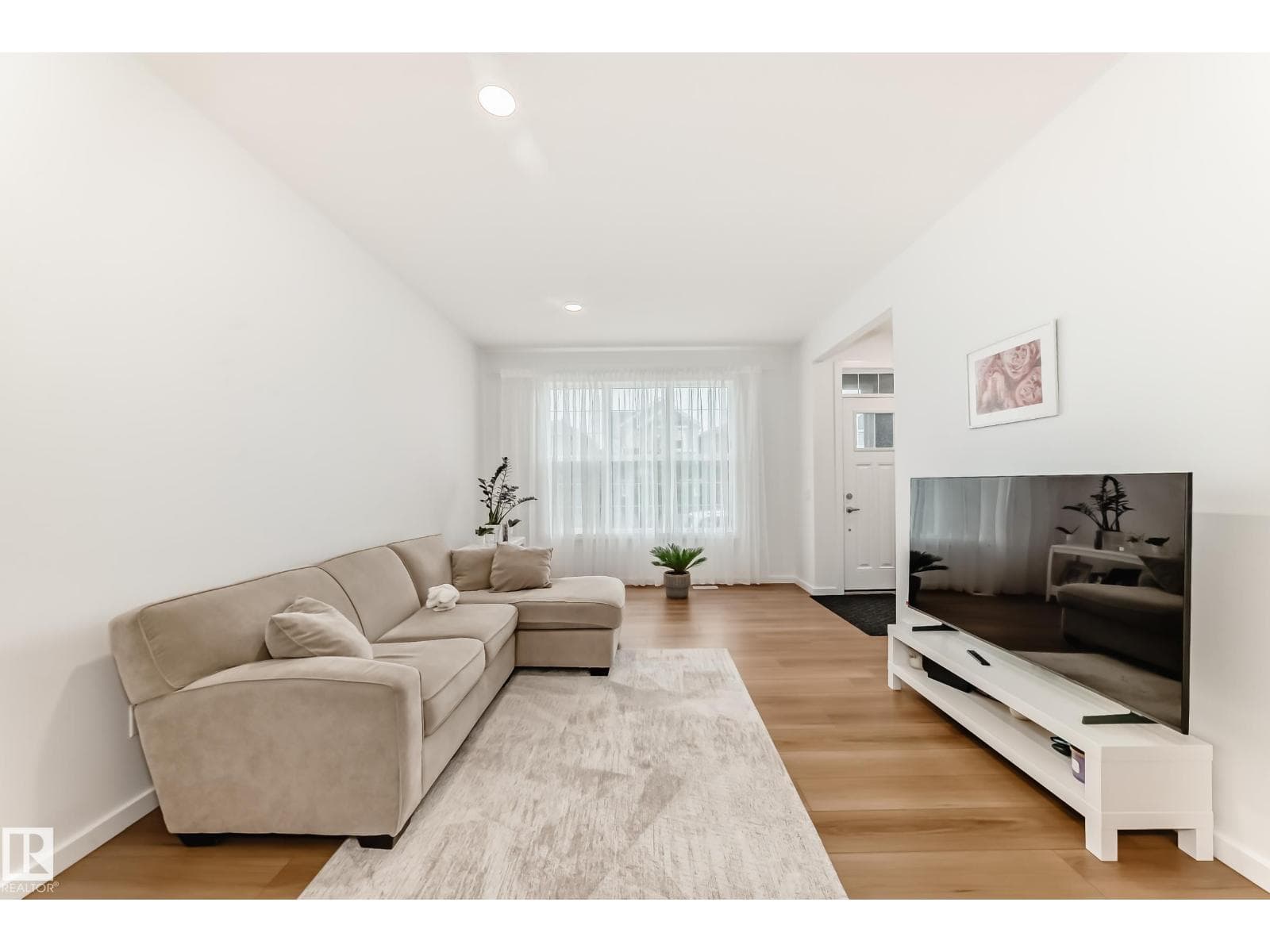 8129 226A Street NW NW — photo 3