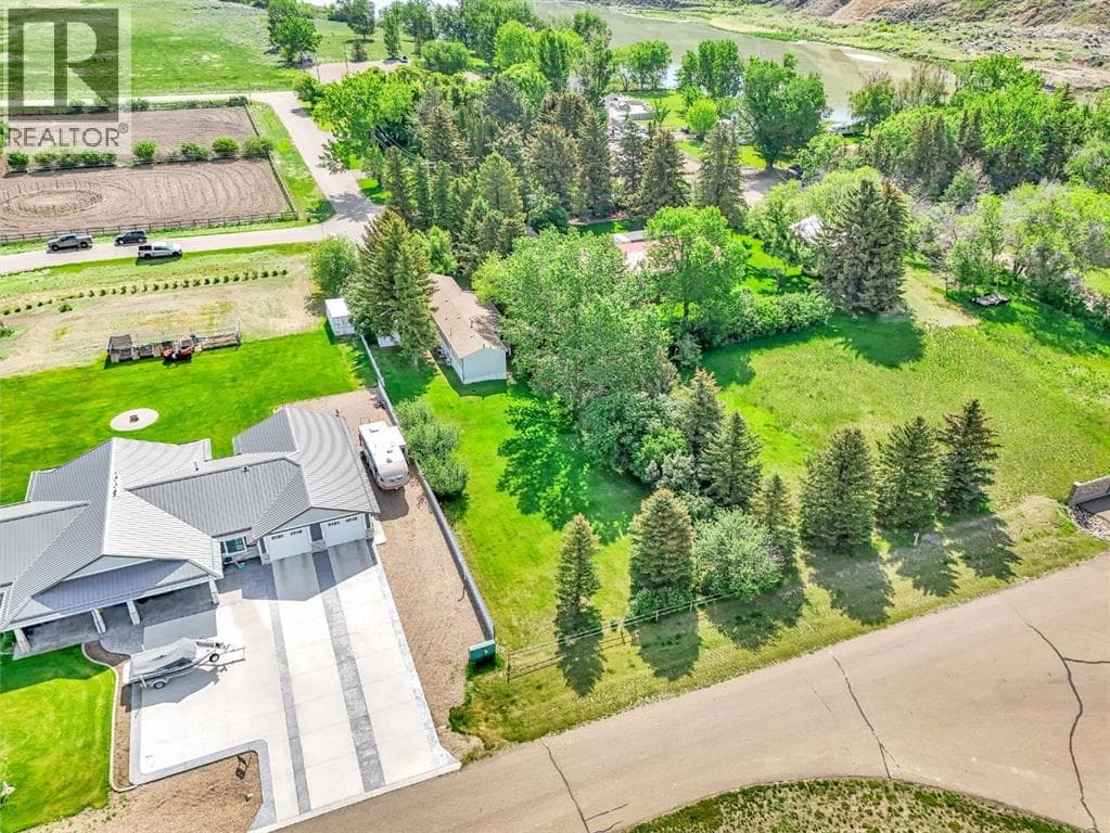 20 Josephine Avenue SW — photo 5