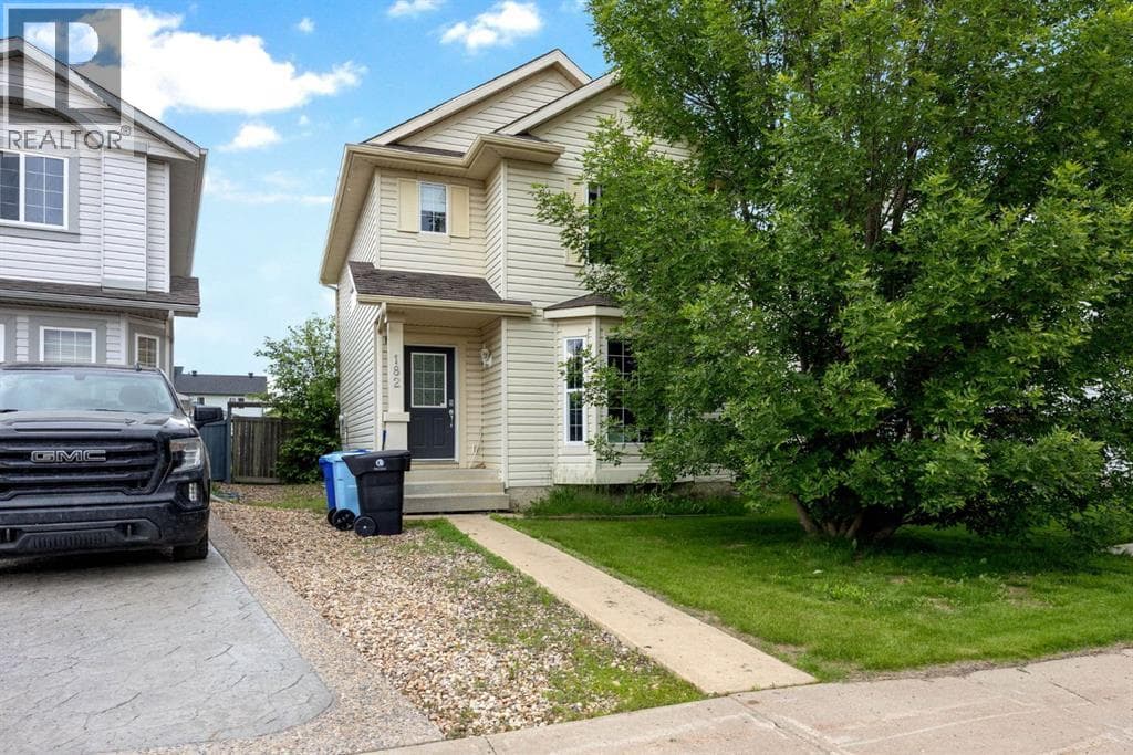 182 Mcdougall Crescent