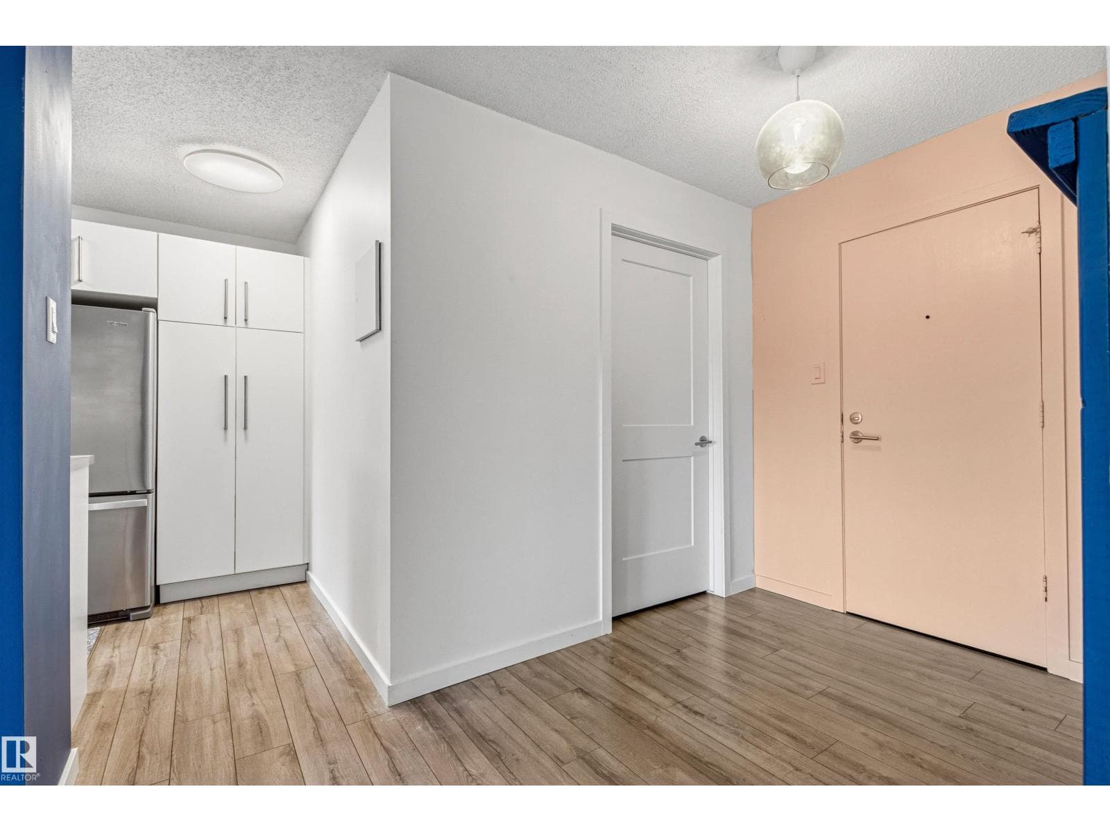 #217 14819 51 AV NW — photo 3