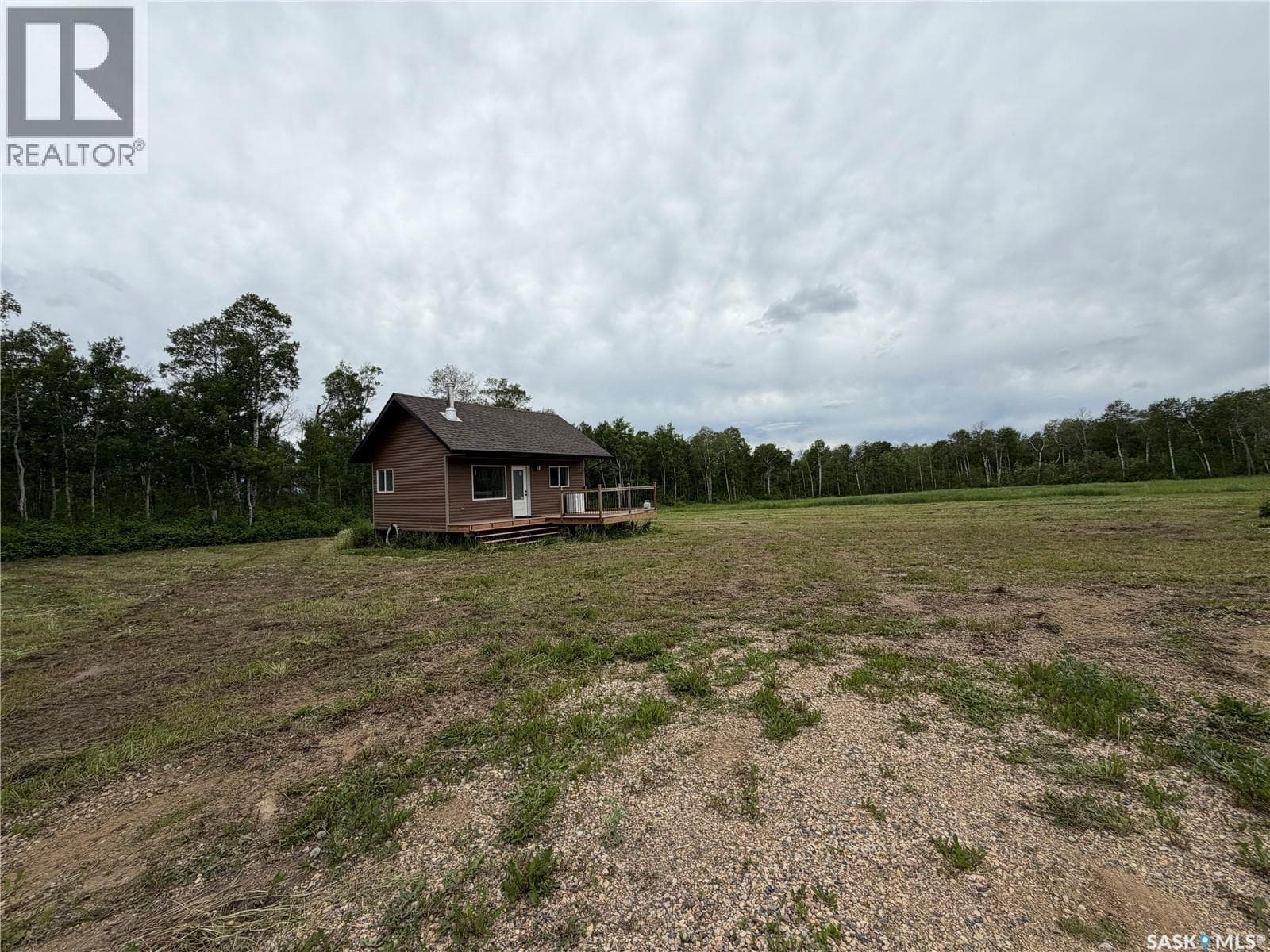 Skjerpen Acreage — photo 2