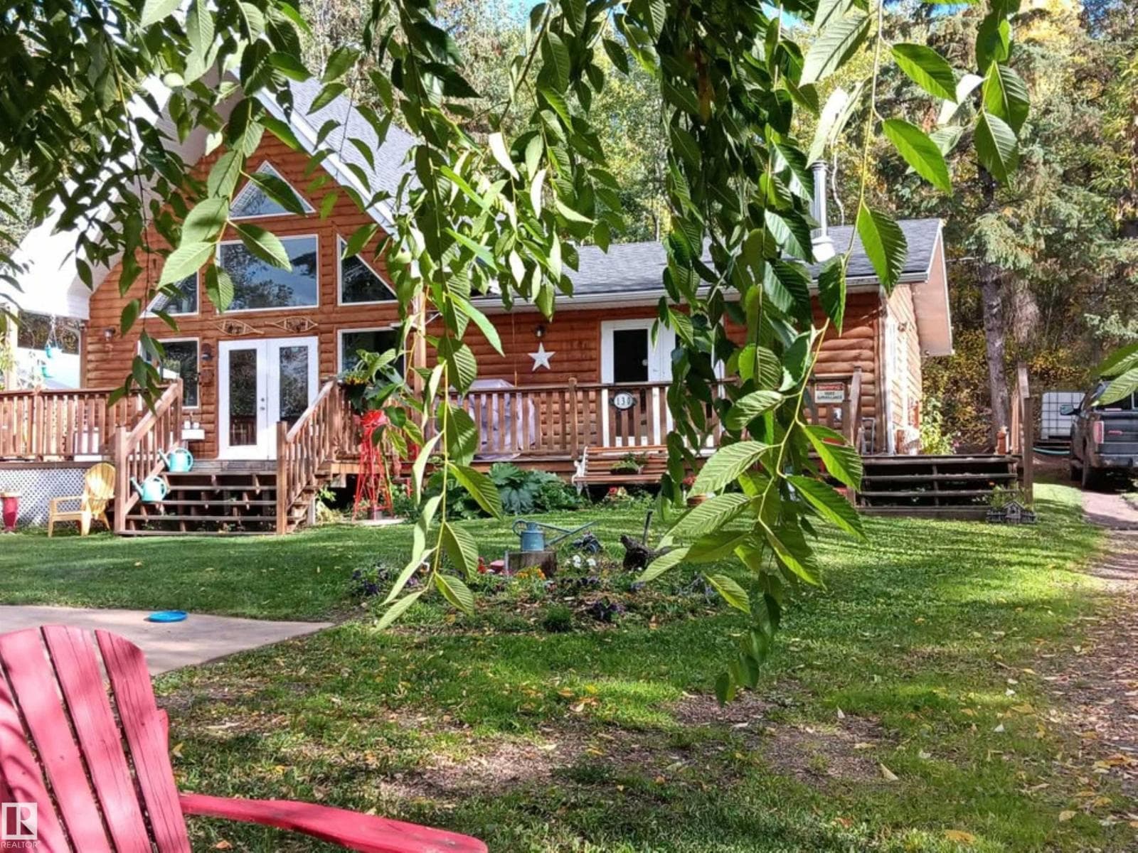 130 Lakeshore DR
