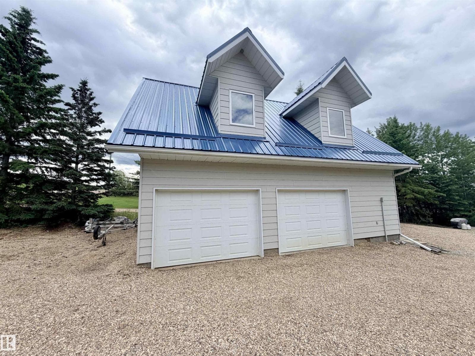 219 56512 RNG ROAD 111 — photo 3