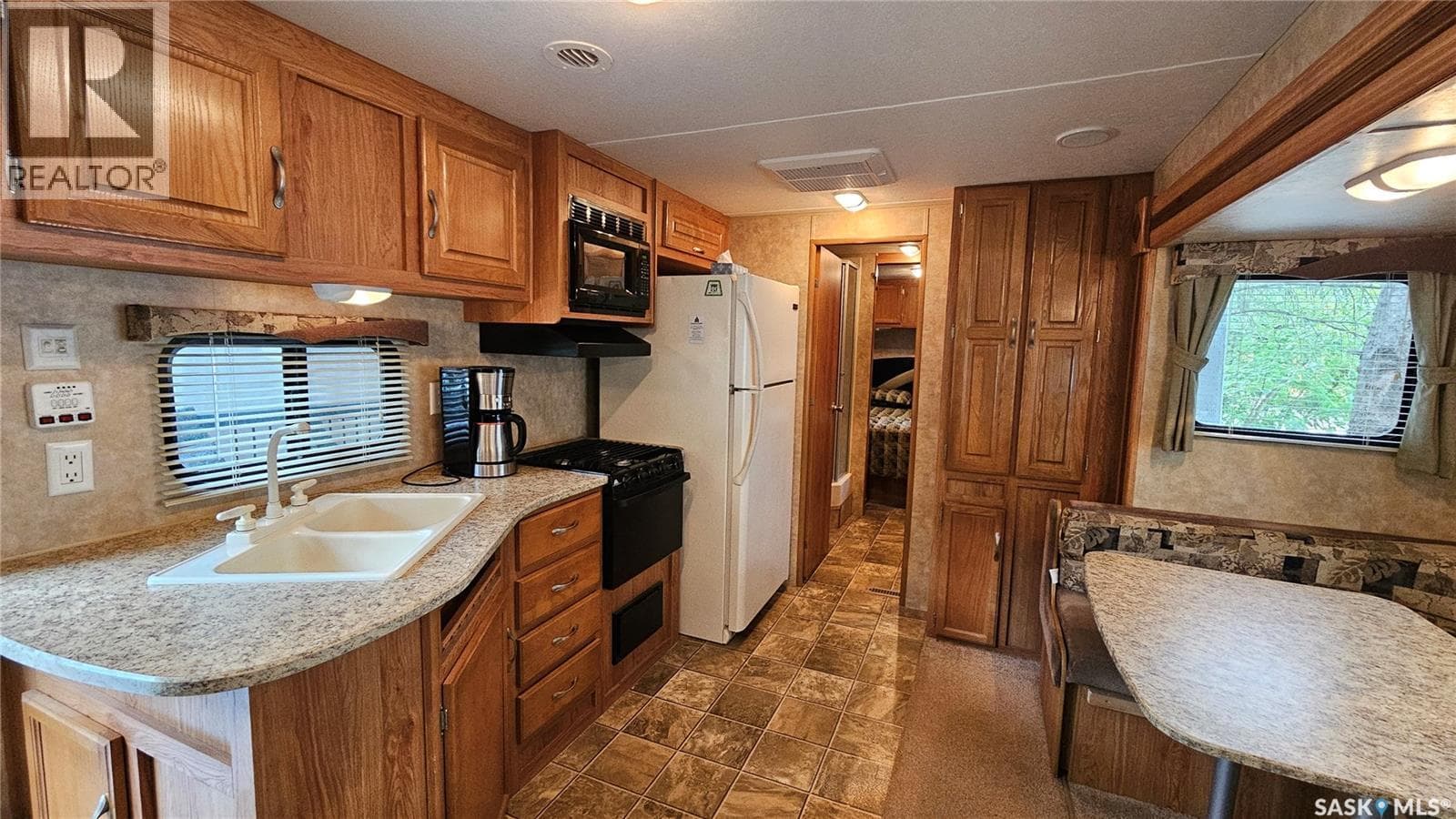 16 Poplar Beach Resort Village — photo 2
