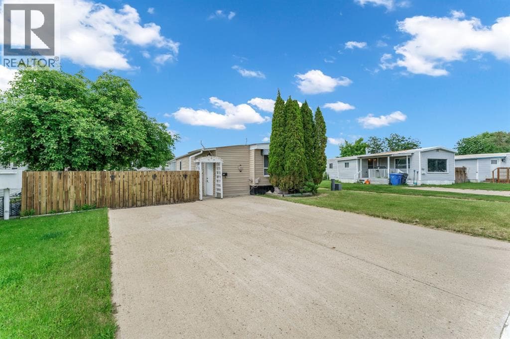 36, 2460 Southview Drive SE