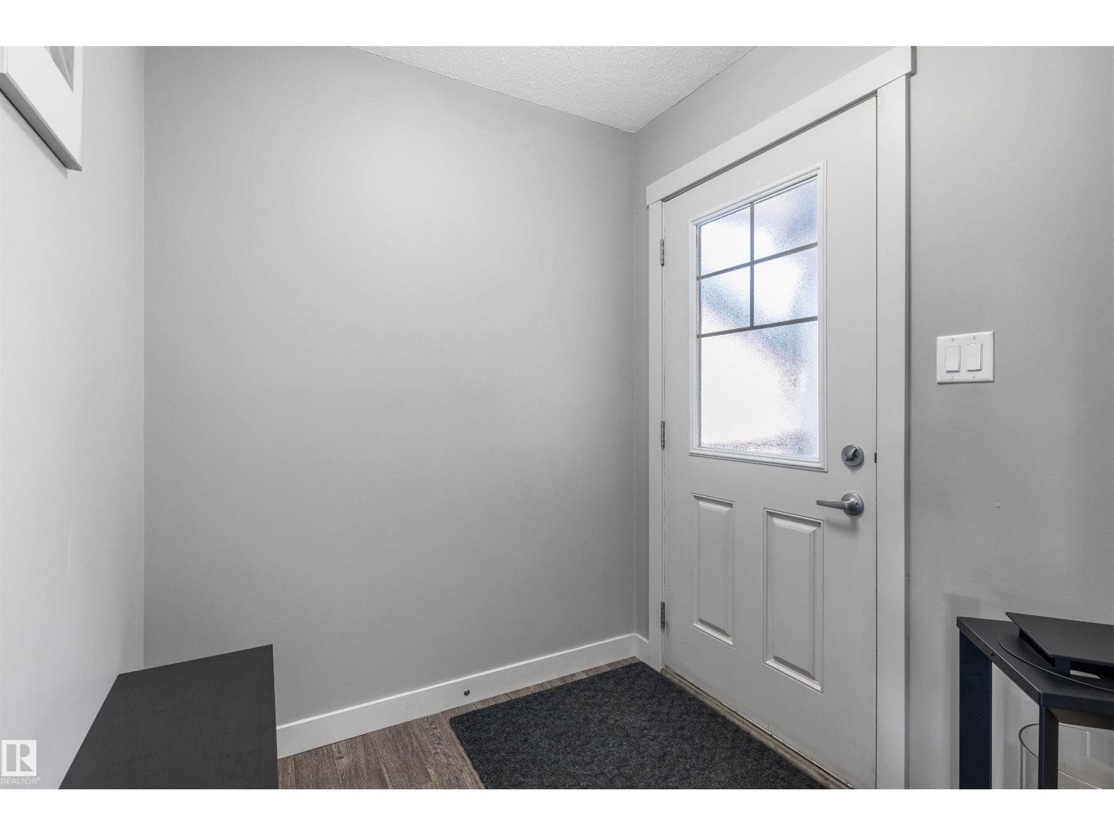 1651 HAMMOND CR NW — photo 4