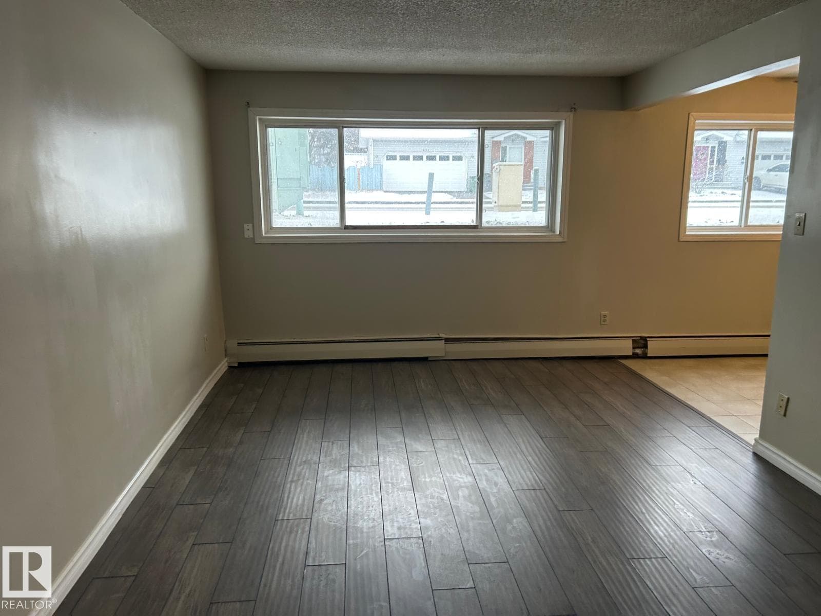 #4 10164 150 ST NW — photo 3