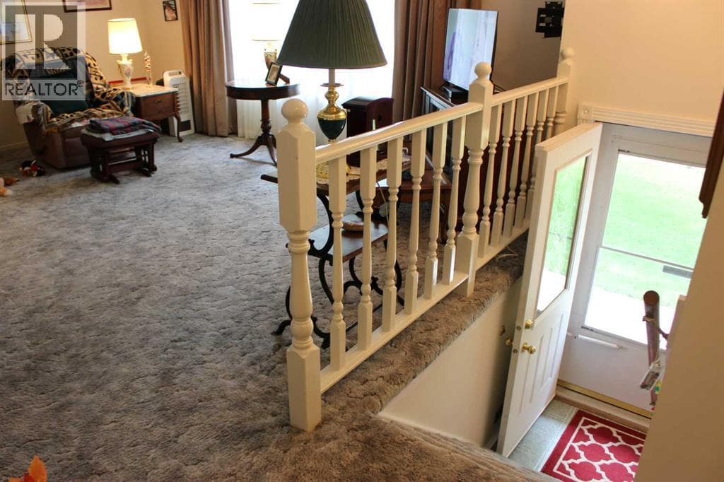 634 Maple Drive — photo 4