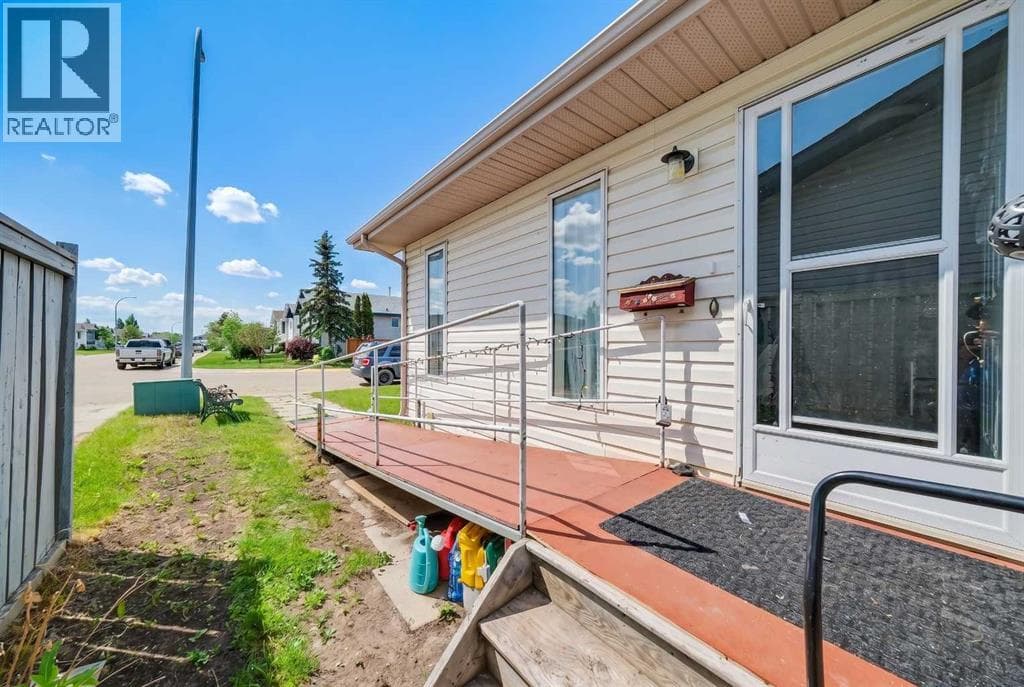 149 Silver Drive — photo 3